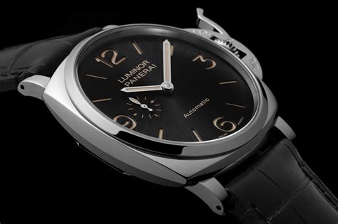 Panerai PAM674 – Luminor Due 45mm Stainless Steel.